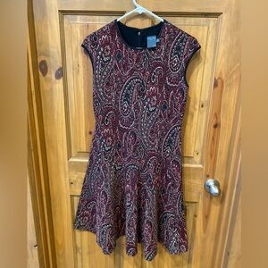 Gabby Skye Fit & Flare Dress Burgundy Paisley Cap Sleeve, size 6